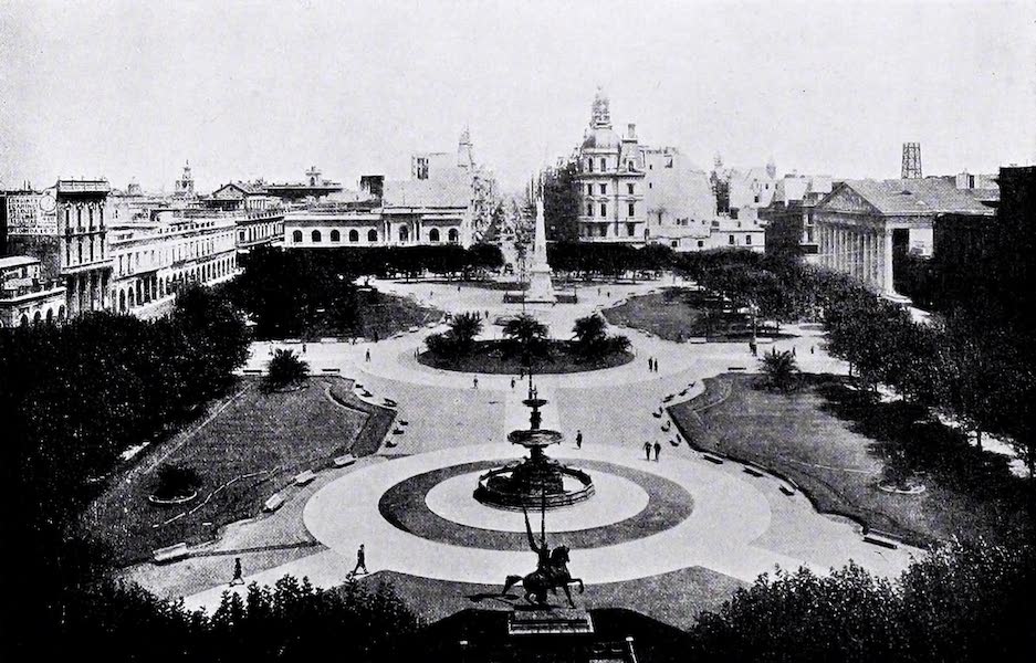 Buenos Aires : Plaza De Mayo