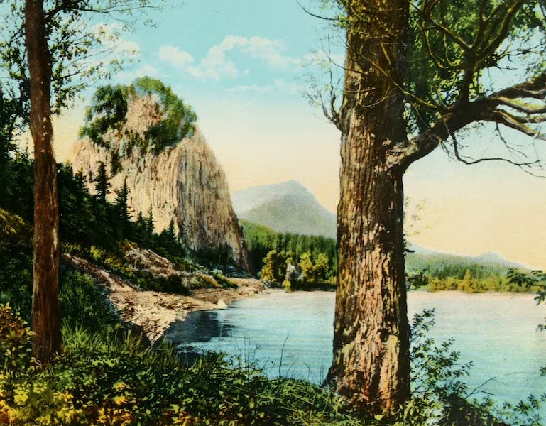 Oregon's Famous Columbia River Highway - Castle Rock (1920)