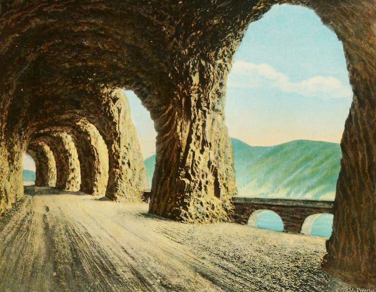 Oregon's Famous Columbia River Highway - Mitchell's Point Tunnel (1920)