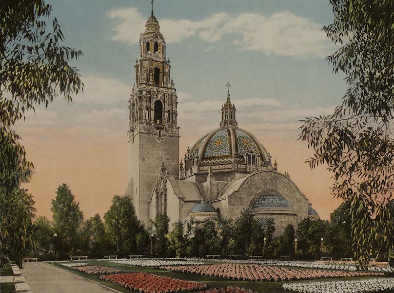 Souvenir from San Diego and Vicinity California - The California Building (1915)