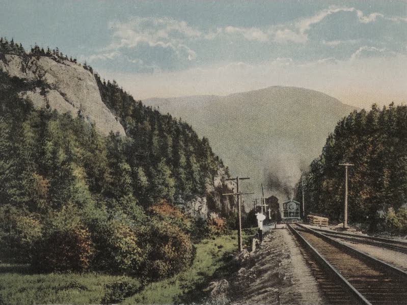 Souvenir View Book of the White Mountains - Elephant's Head and Gate to Crawford Notch (1923)