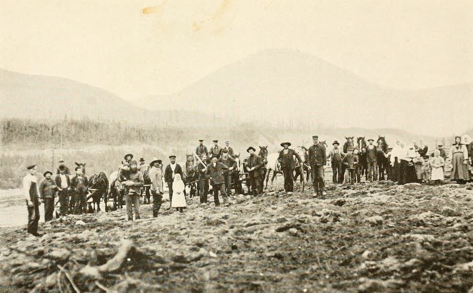 Sunset Canada, British Columbia and Beyond - Group of Doukhobors at Brilliant (1918)