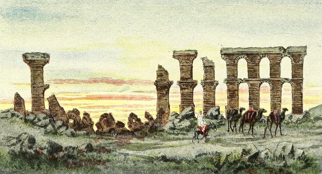 Ruines de l'aqueduc romain, près de l'Oued-Miliane